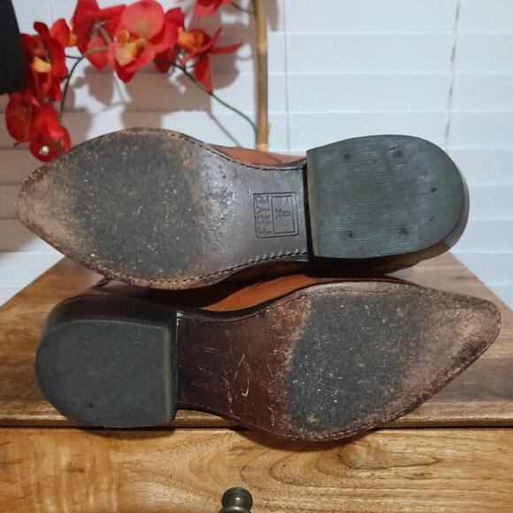 SOLD🔶️🔶️🔶️🔶🔶women's brown leather cowboy boots Frye brand pull on style 8B - Picture 8 of 12